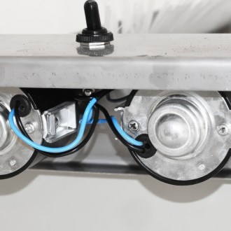 Elektrický ometač včel - 12V